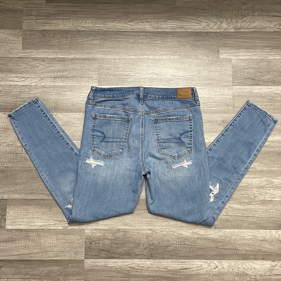 American Eagle Women’s Skinny Jeans - Picture 2 of 2